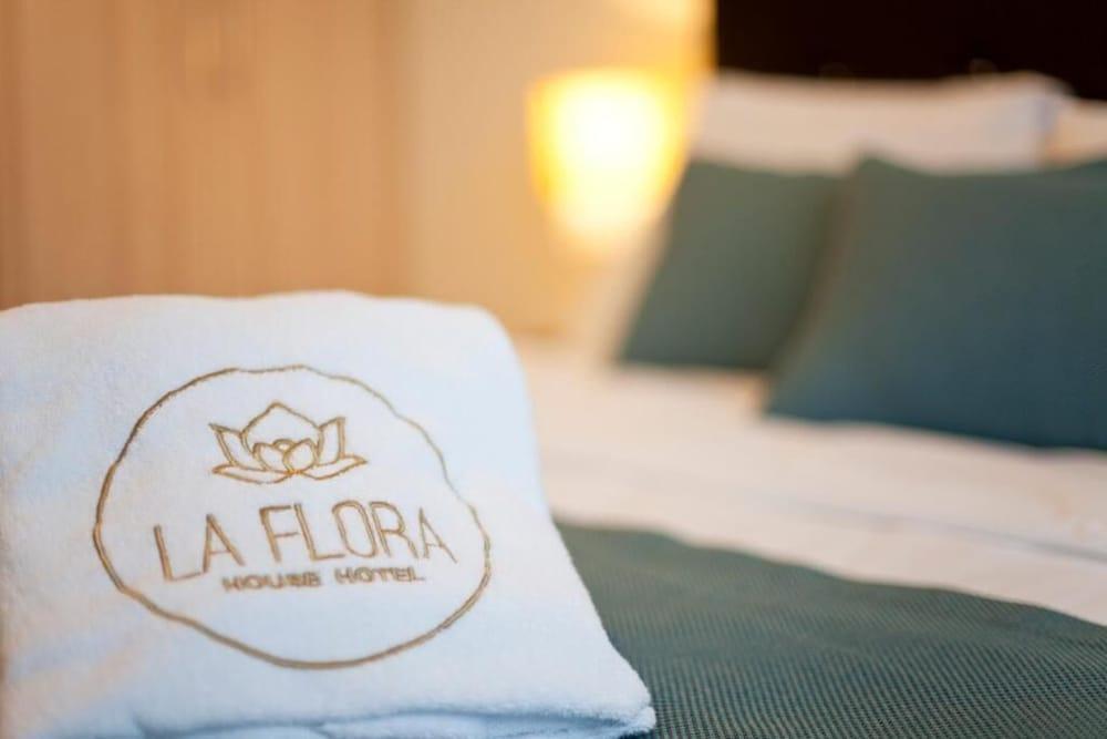 La Flora House Hotel Kocaeli Exteriör bild