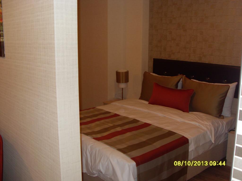 La Flora House Hotel Kocaeli Exteriör bild